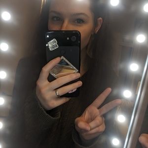 Meet your Posher, Victoria